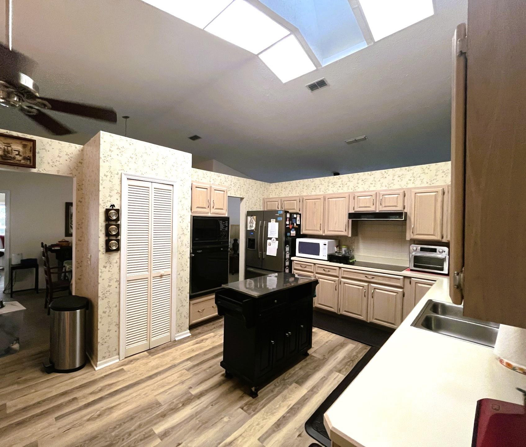 Hickory Park - Residential