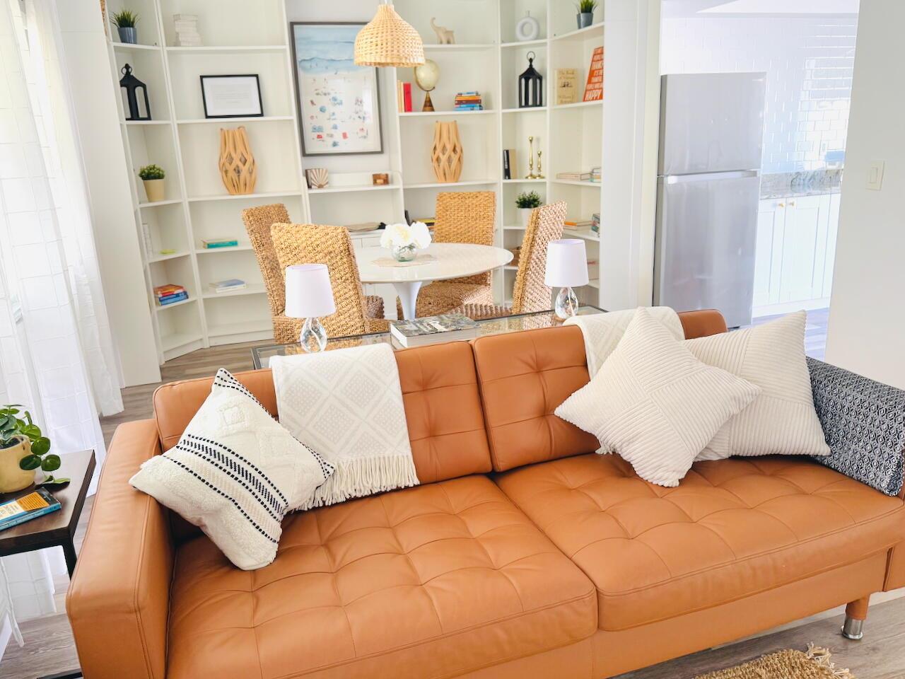 DELRAY TOWN OF - Residential Lease