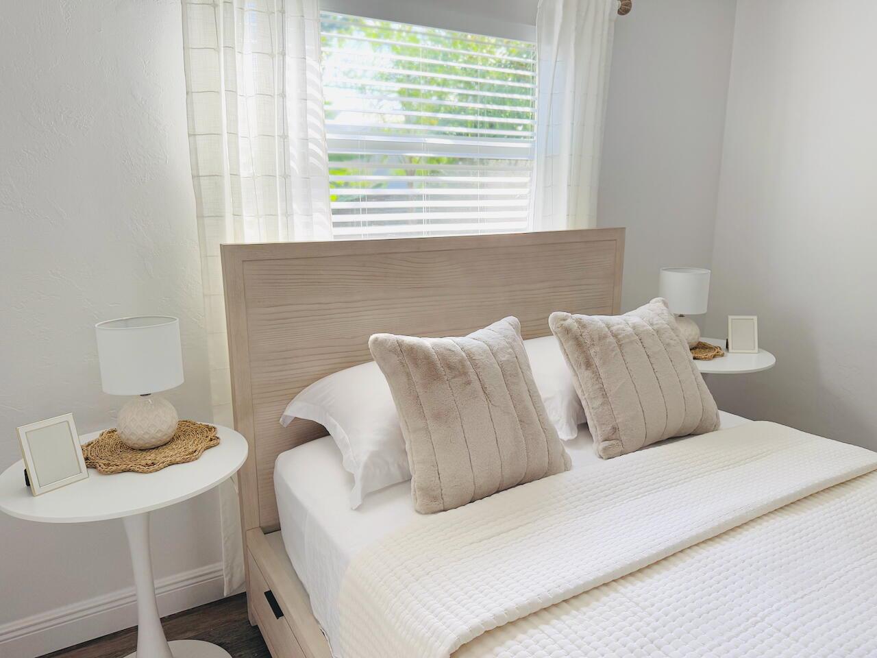 DELRAY TOWN OF - Residential Lease