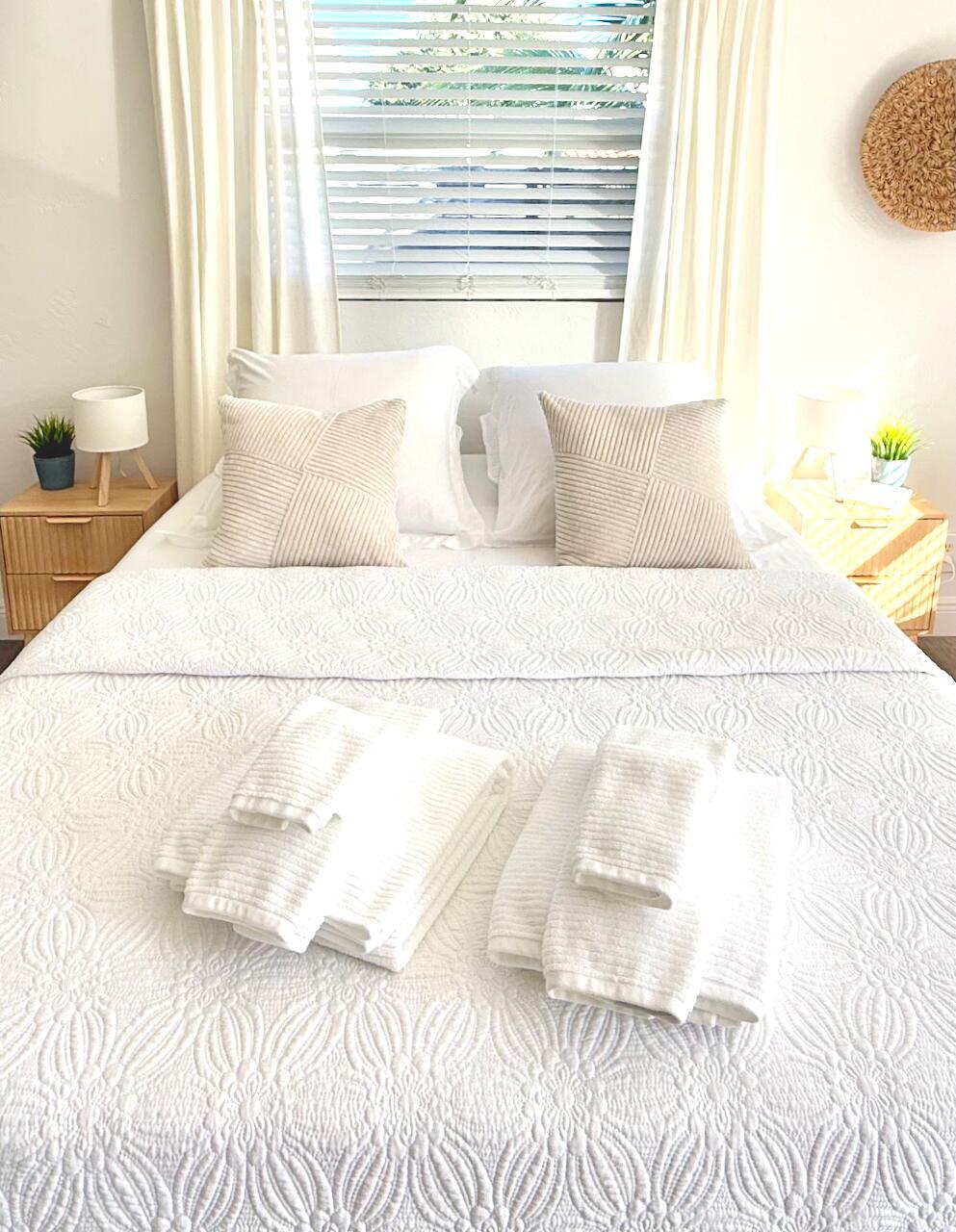 DELRAY TOWN OF - Residential Lease