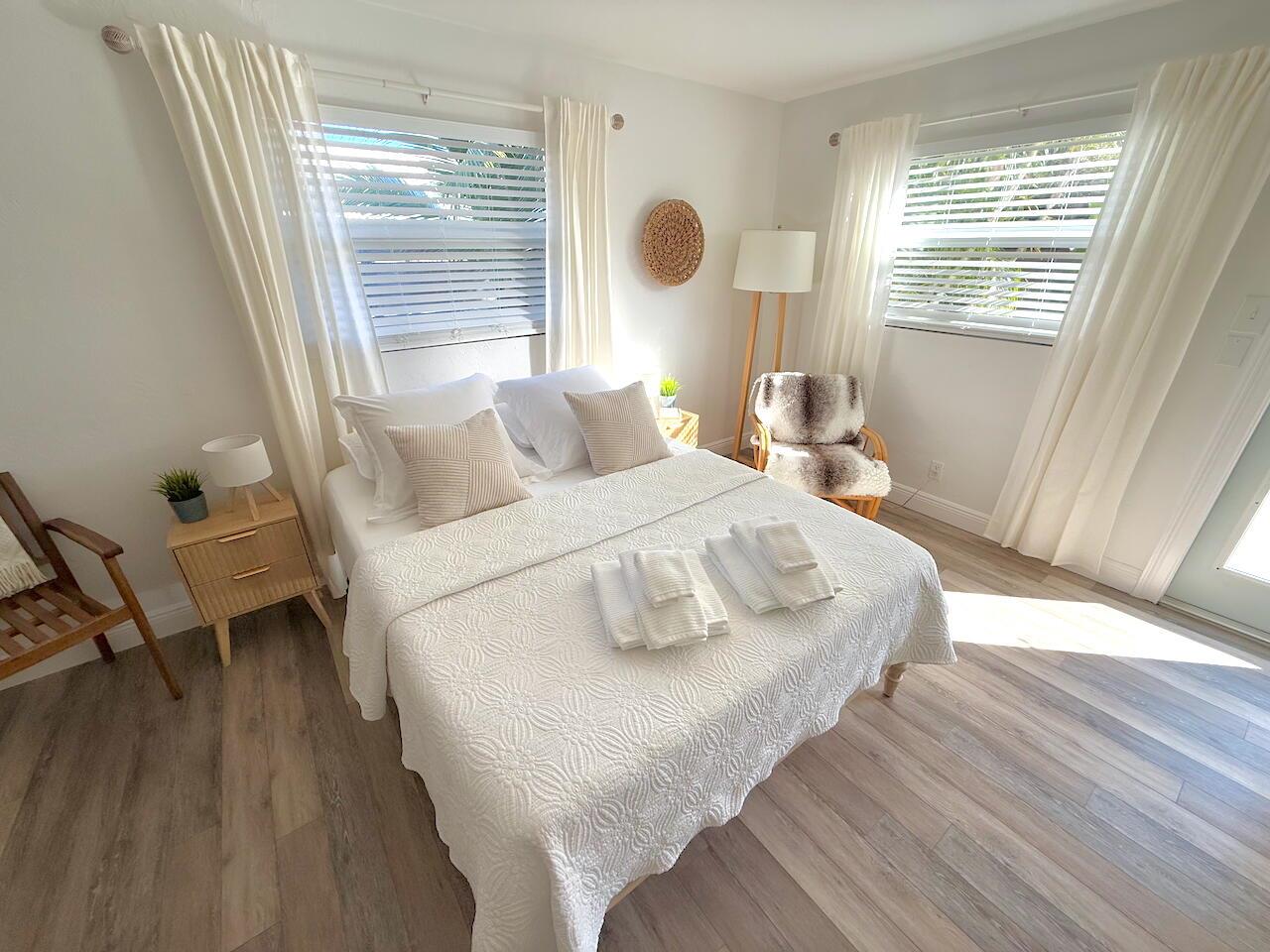 DELRAY TOWN OF - Residential Lease