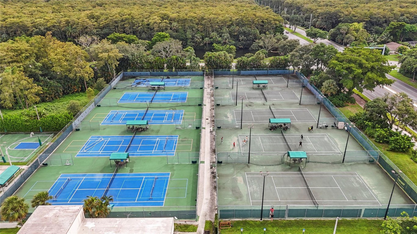 BAYWOOD VILLAGE III-A - Residential