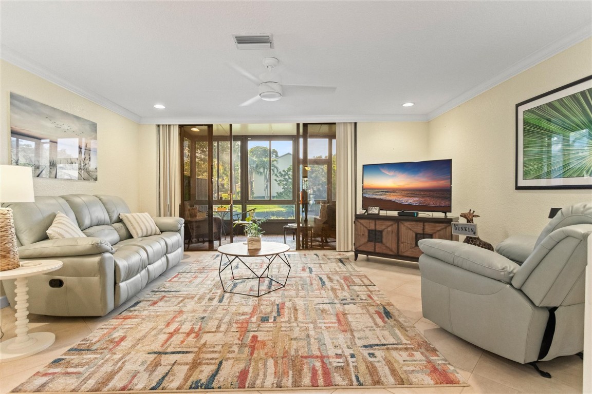 BAYWOOD VILLAGE III-A - Residential