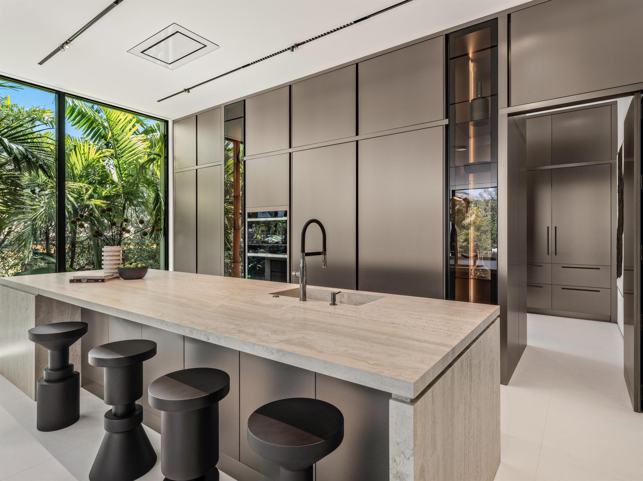 POINT MANALAPAN 1 - Residential