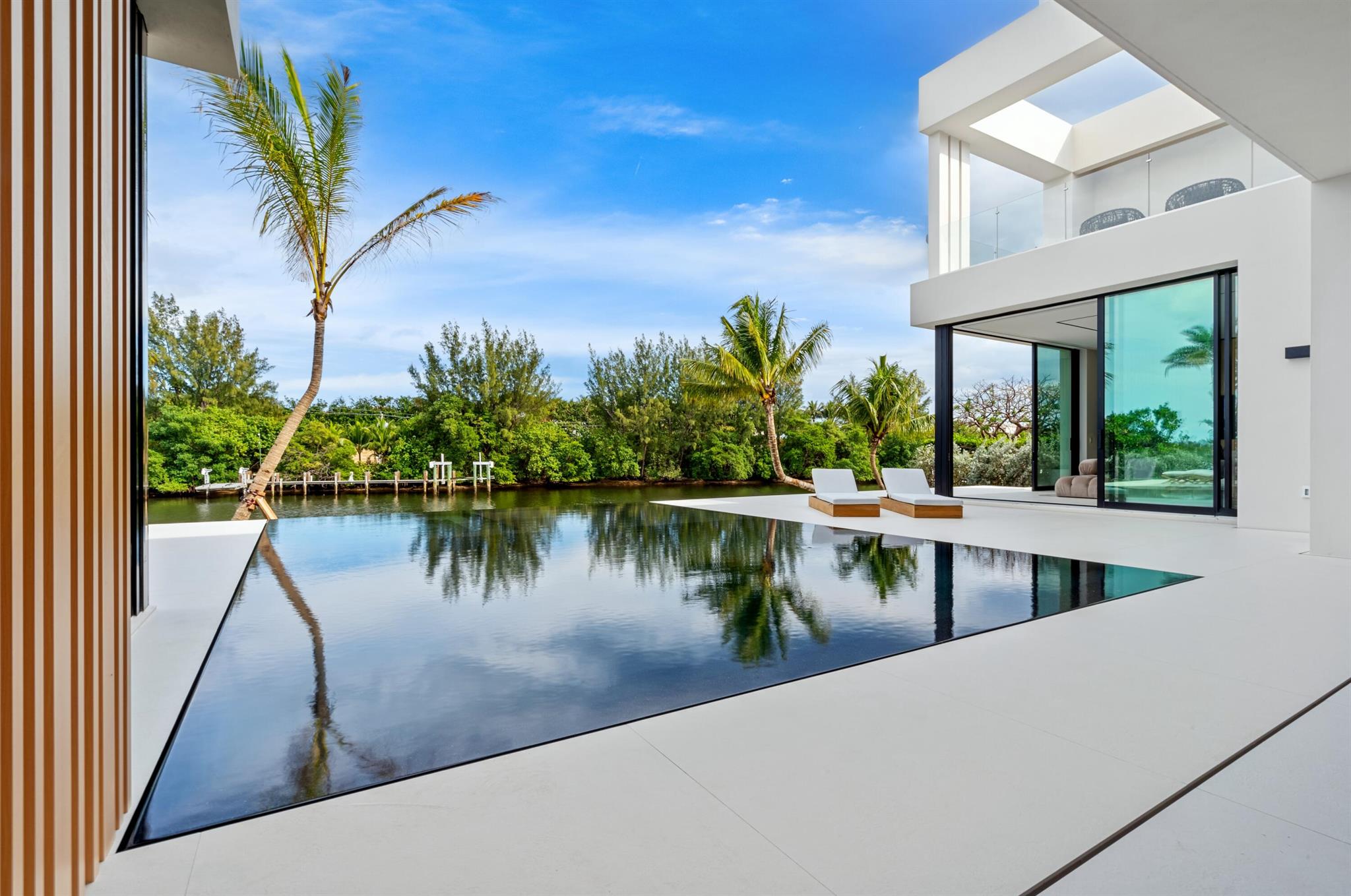 35 Spoonbill Road