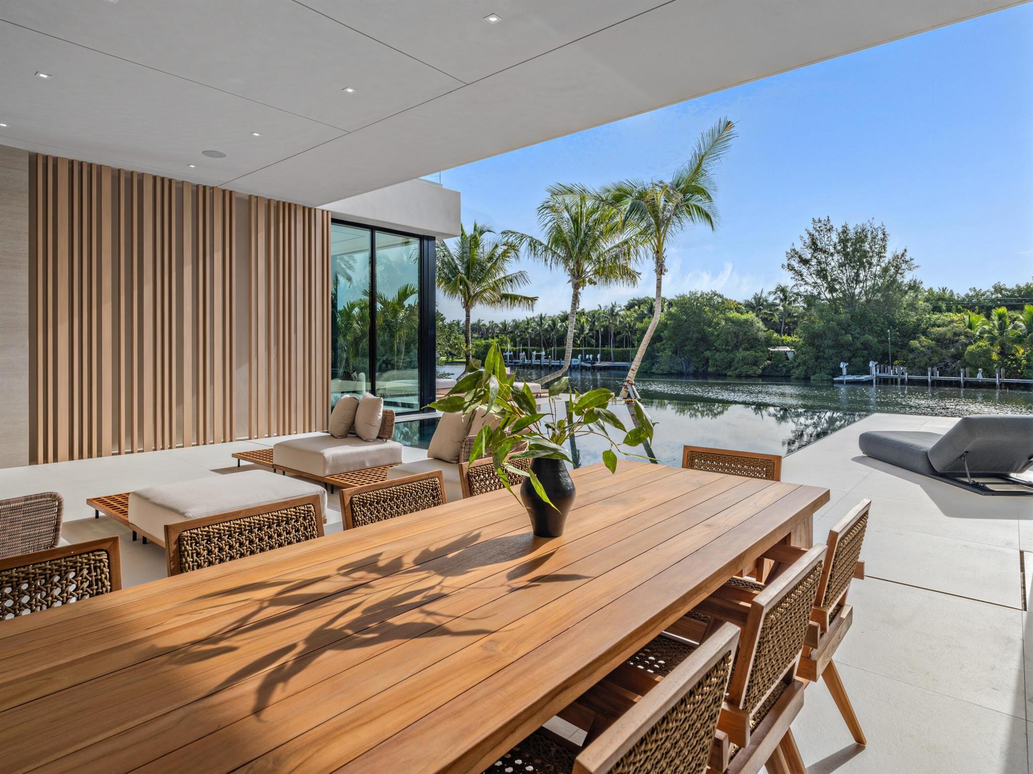 POINT MANALAPAN 1 - Residential