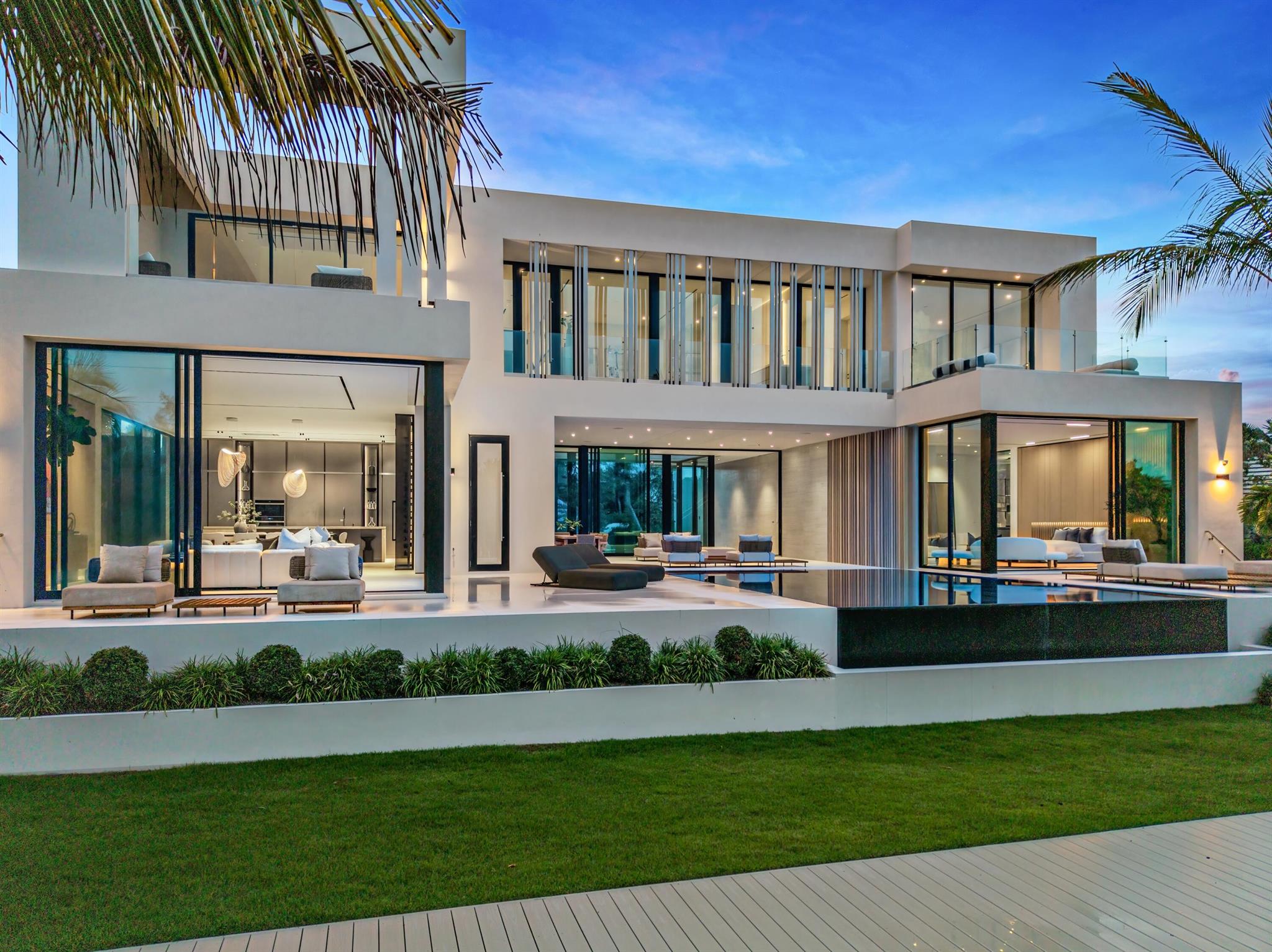 35 Spoonbill Road