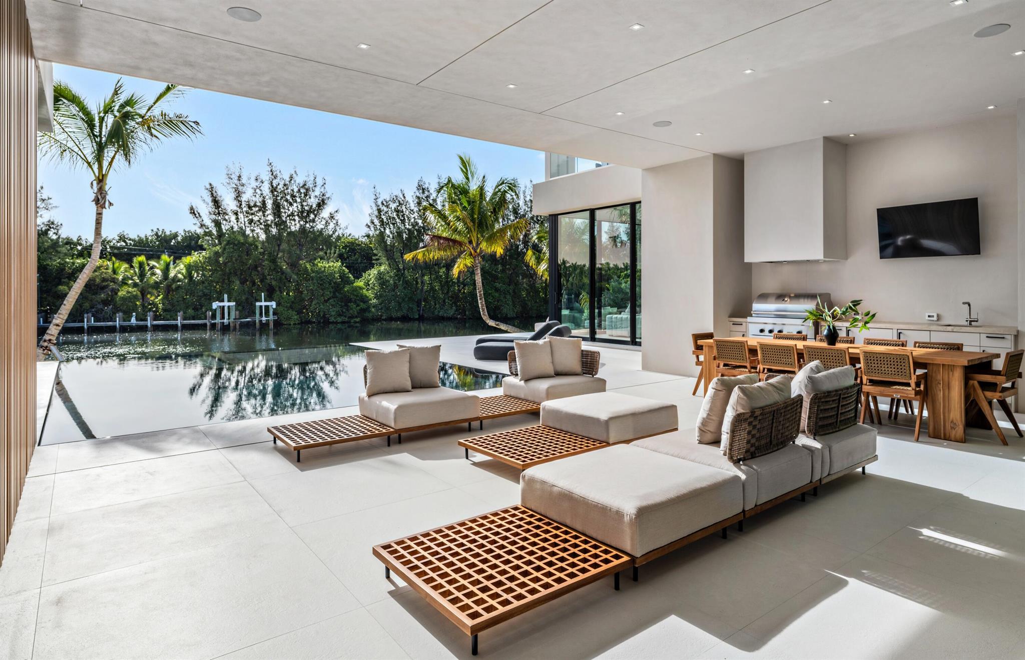 POINT MANALAPAN 1 - Residential