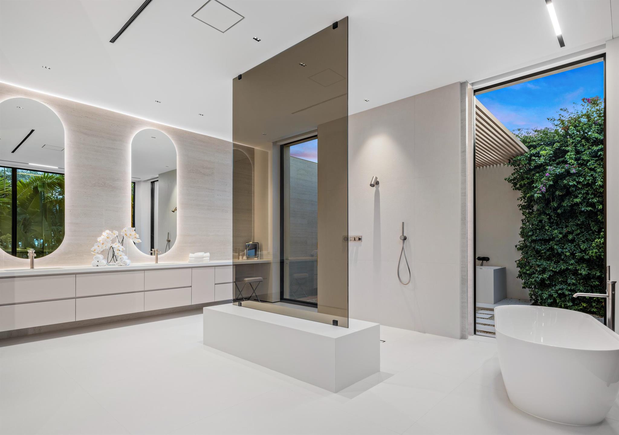 POINT MANALAPAN 1 - Residential