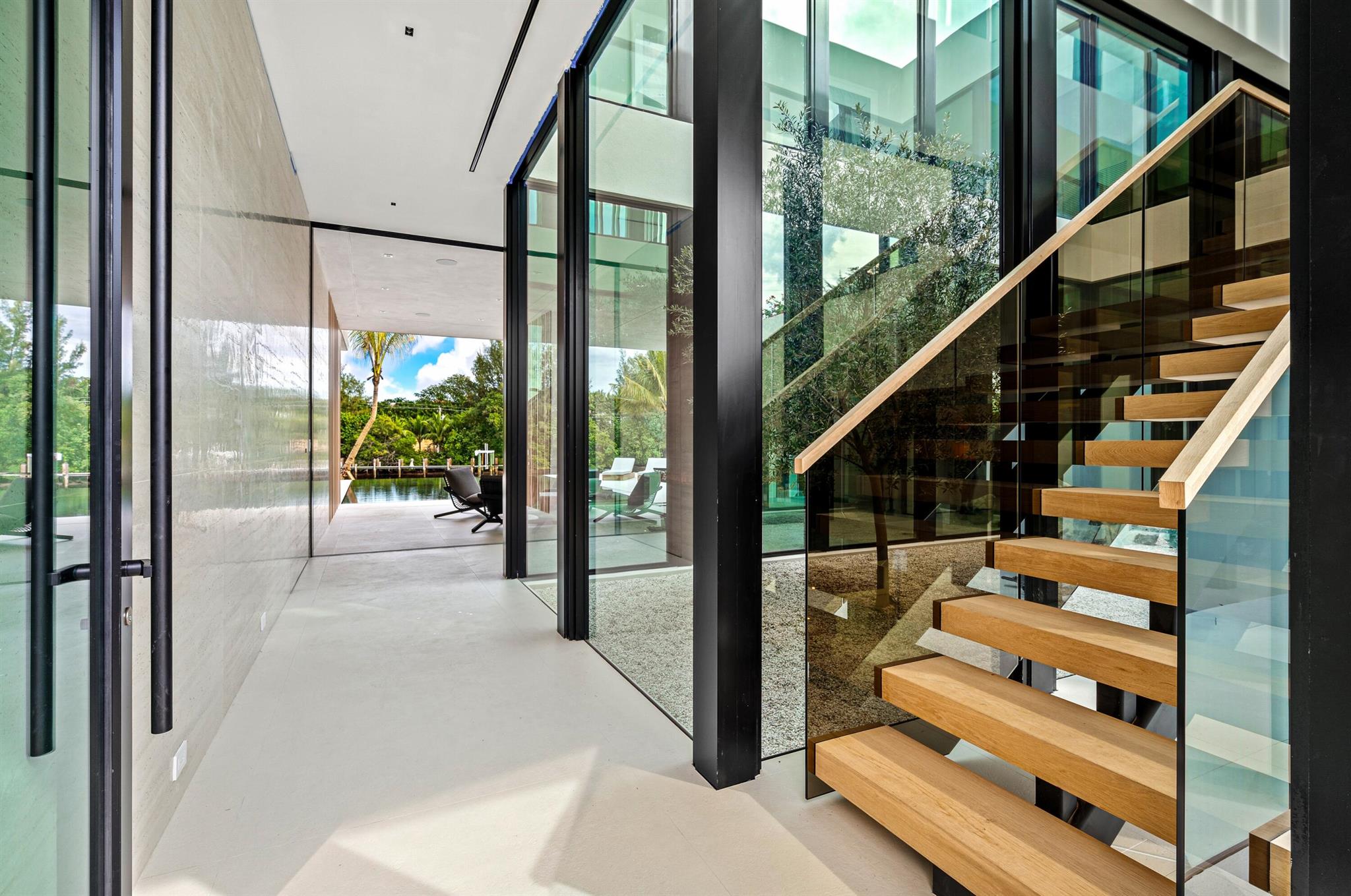 35 Spoonbill Road
