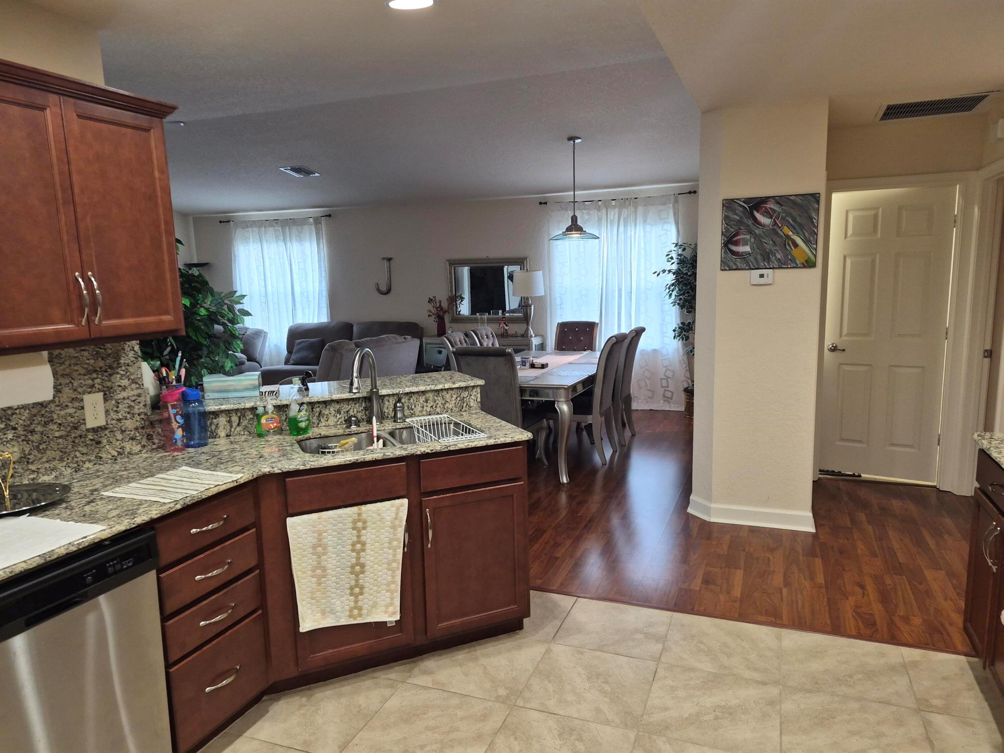 SPANISH LAKES ONE LEASEHO - Residential