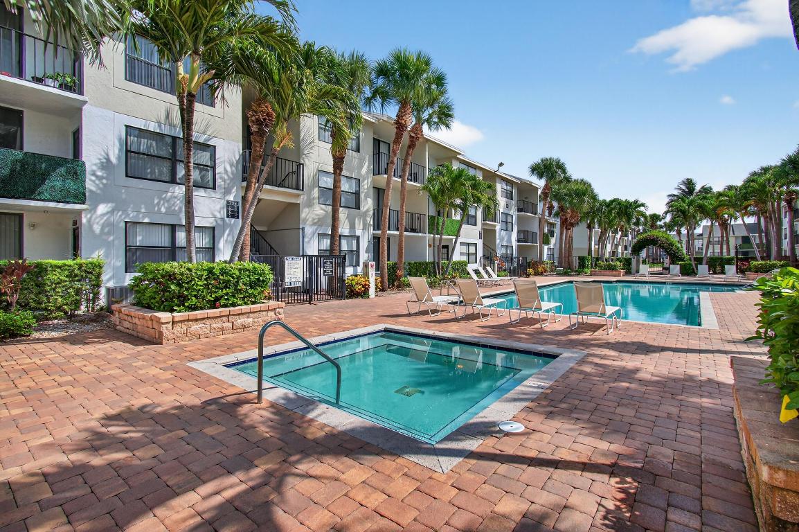 CLEAR LAKE CLUB CONDO - Residential Lease