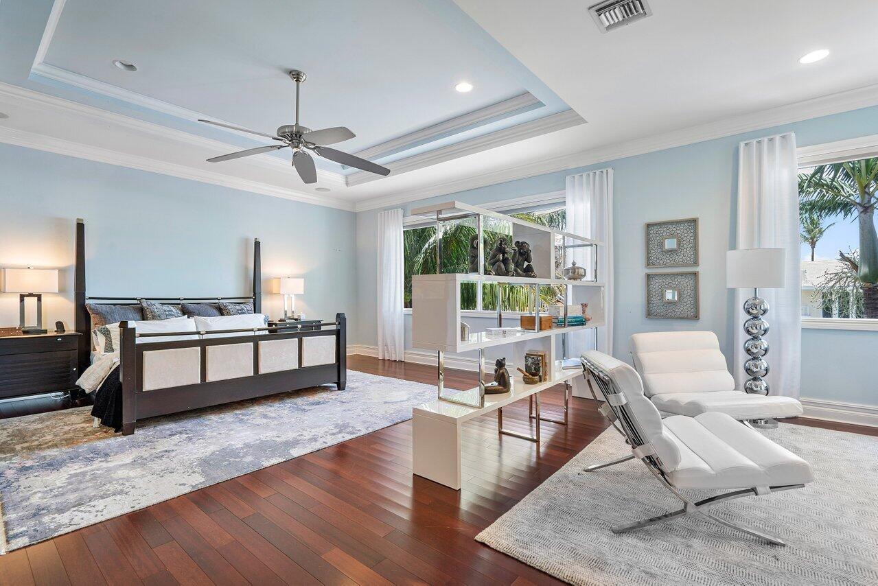 TROPIC ISLE - Residential