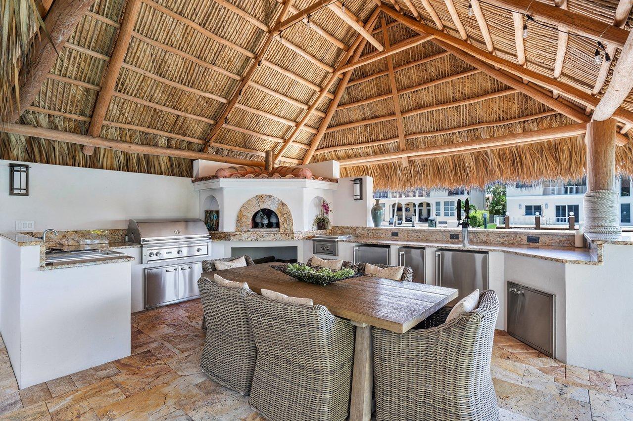 TROPIC ISLE - Residential