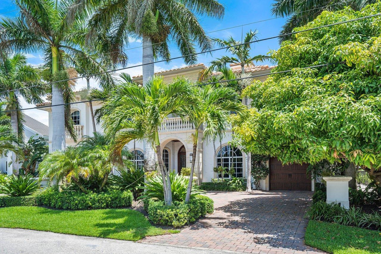 TROPIC ISLE - Residential