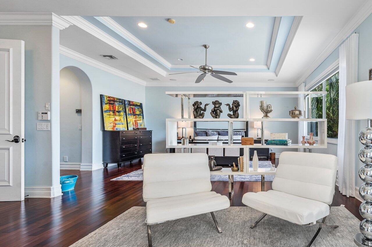 TROPIC ISLE - Residential