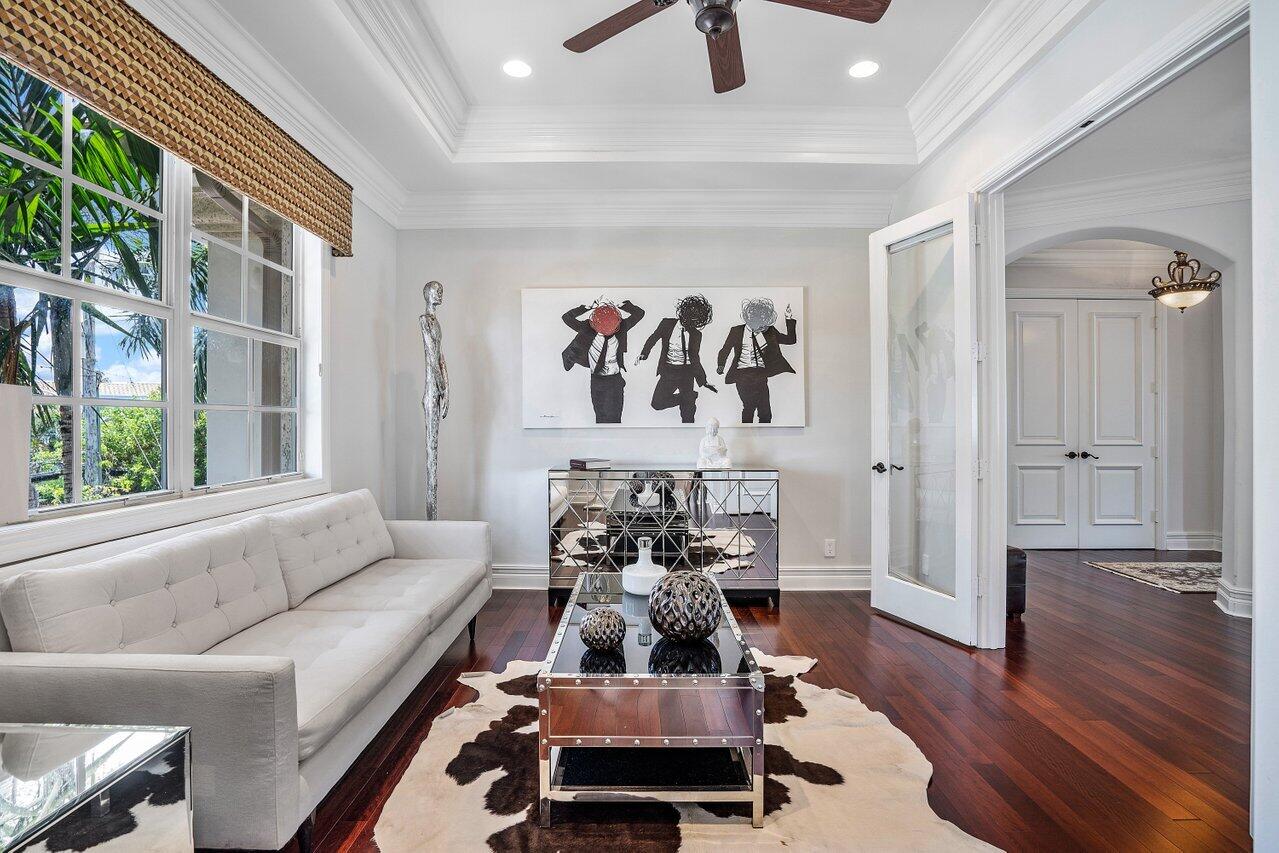 TROPIC ISLE - Residential