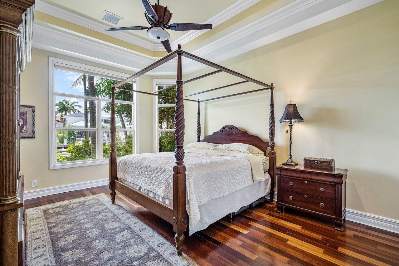 TROPIC ISLE - Residential