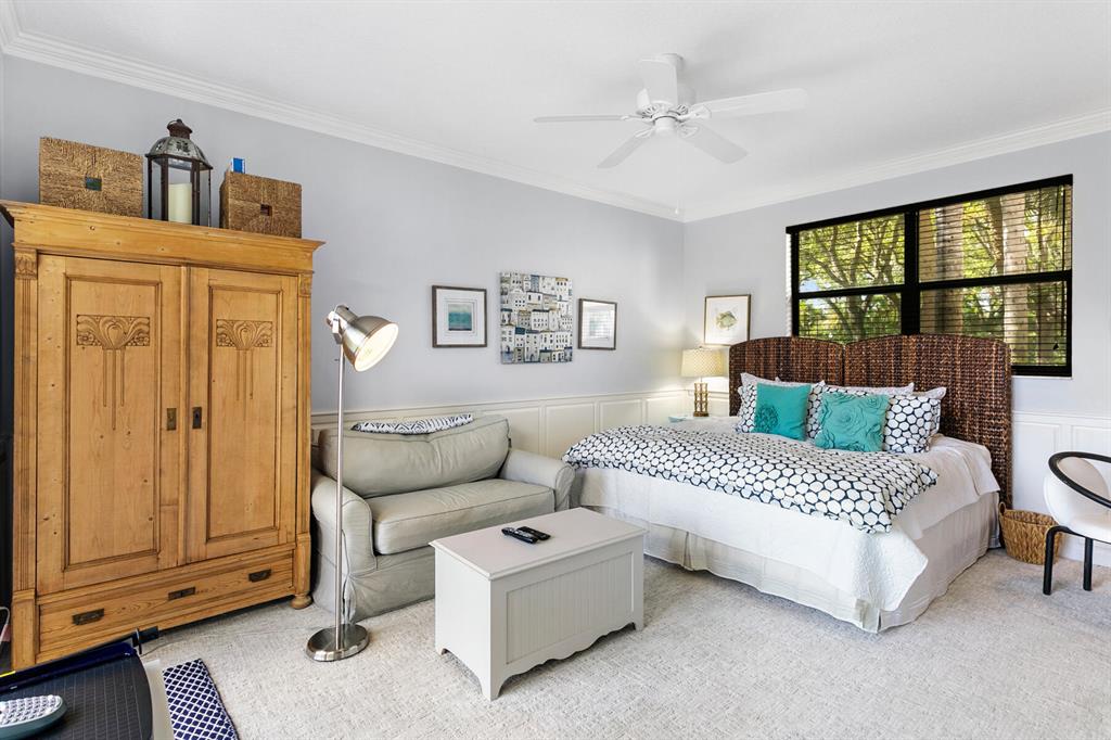 WEST BAY AT JONATHANS LANDING CONDO - Residential