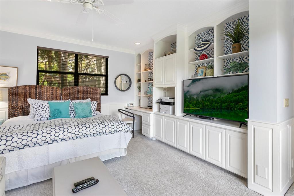 WEST BAY AT JONATHANS LANDING CONDO - Residential