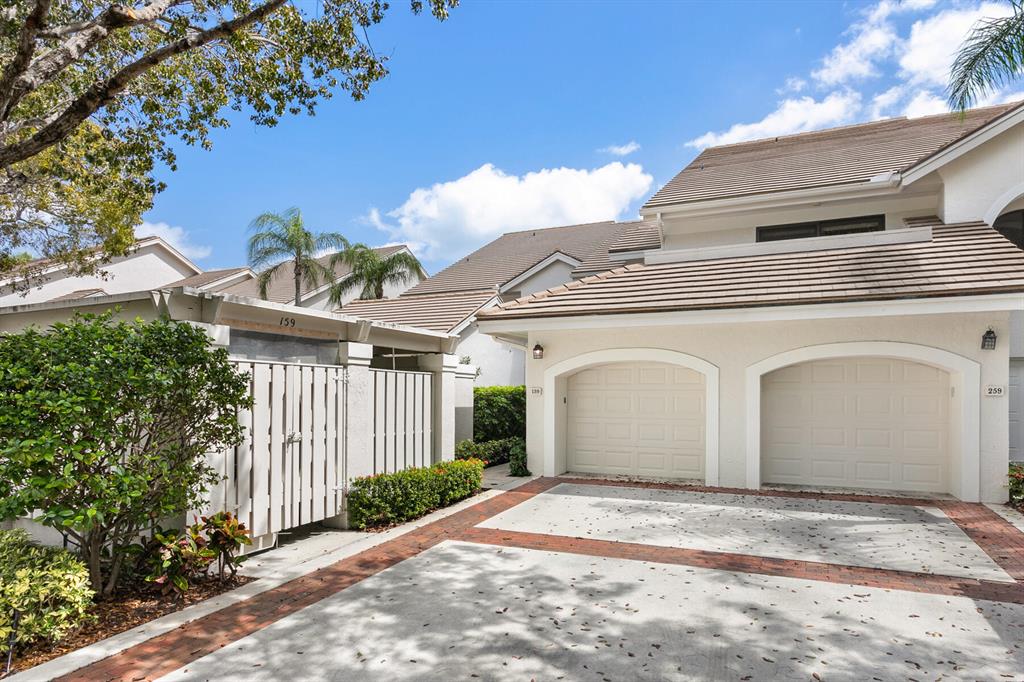 WEST BAY AT JONATHANS LANDING CONDO - Residential