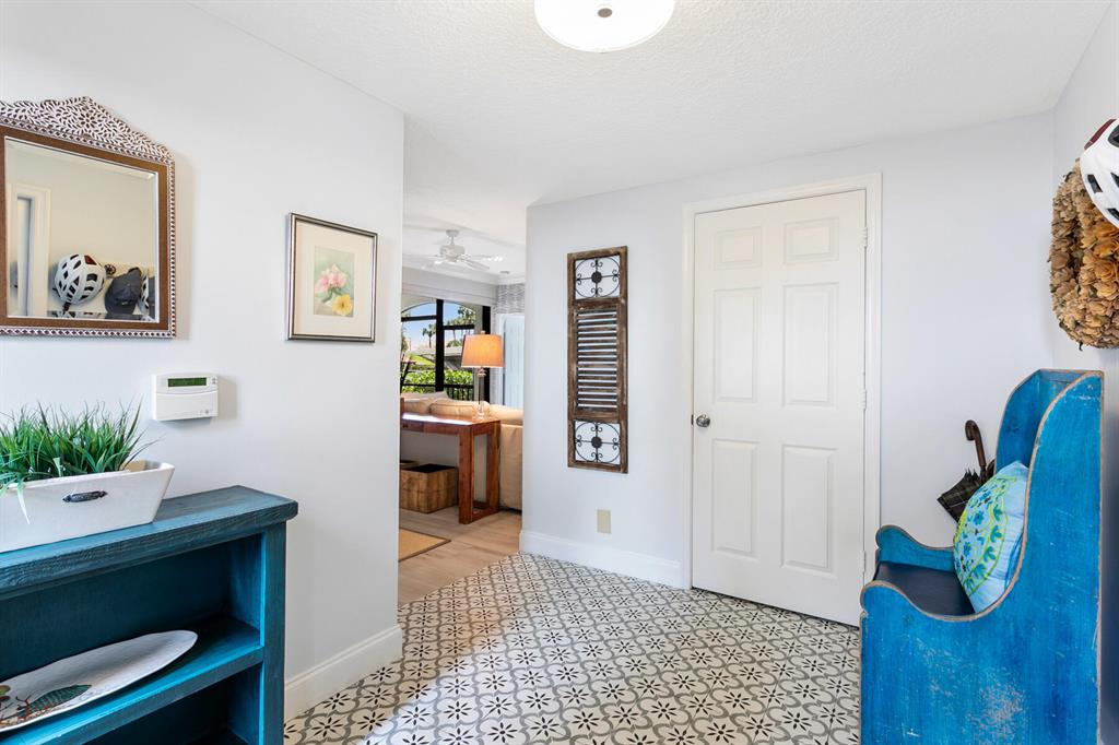 WEST BAY AT JONATHANS LANDING CONDO - Residential