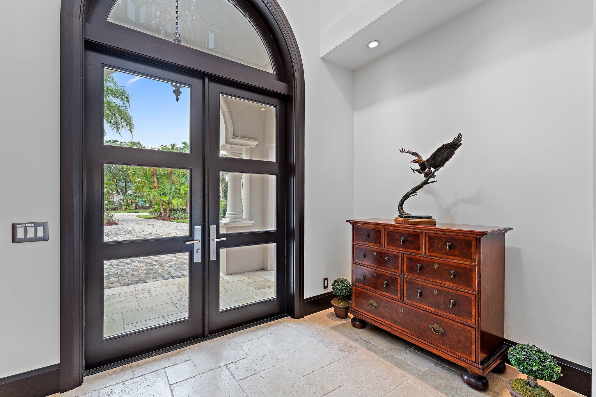 2506 NW Hollyberry Lane