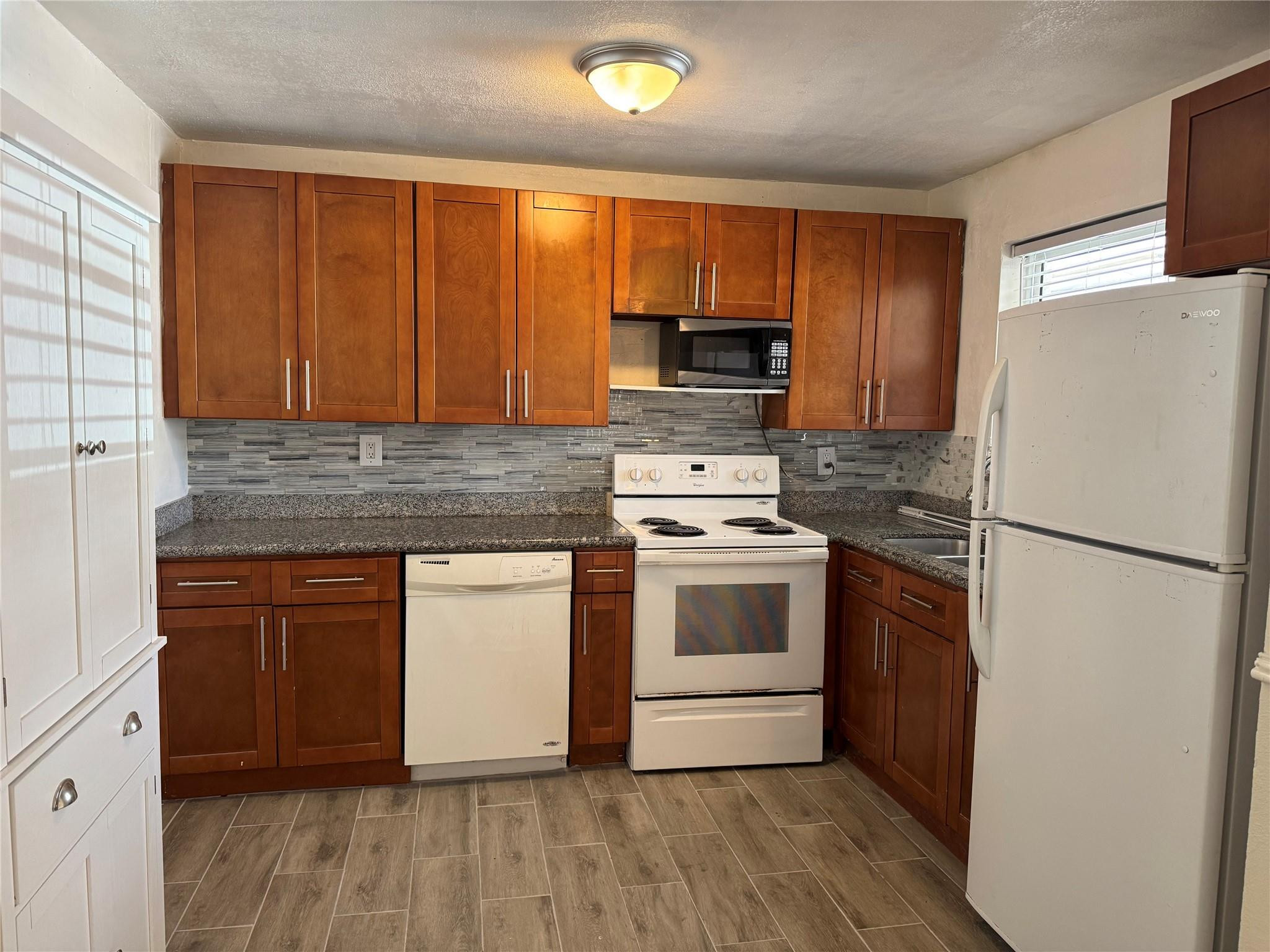 The Cove 32-48 B - Residential Lease