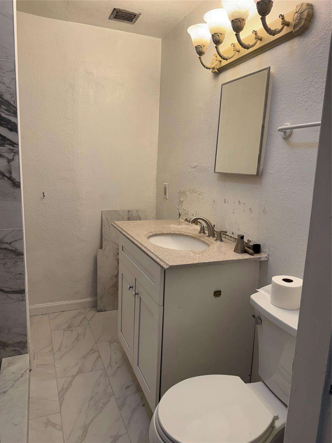 The Cove 32-48 B - Residential Lease