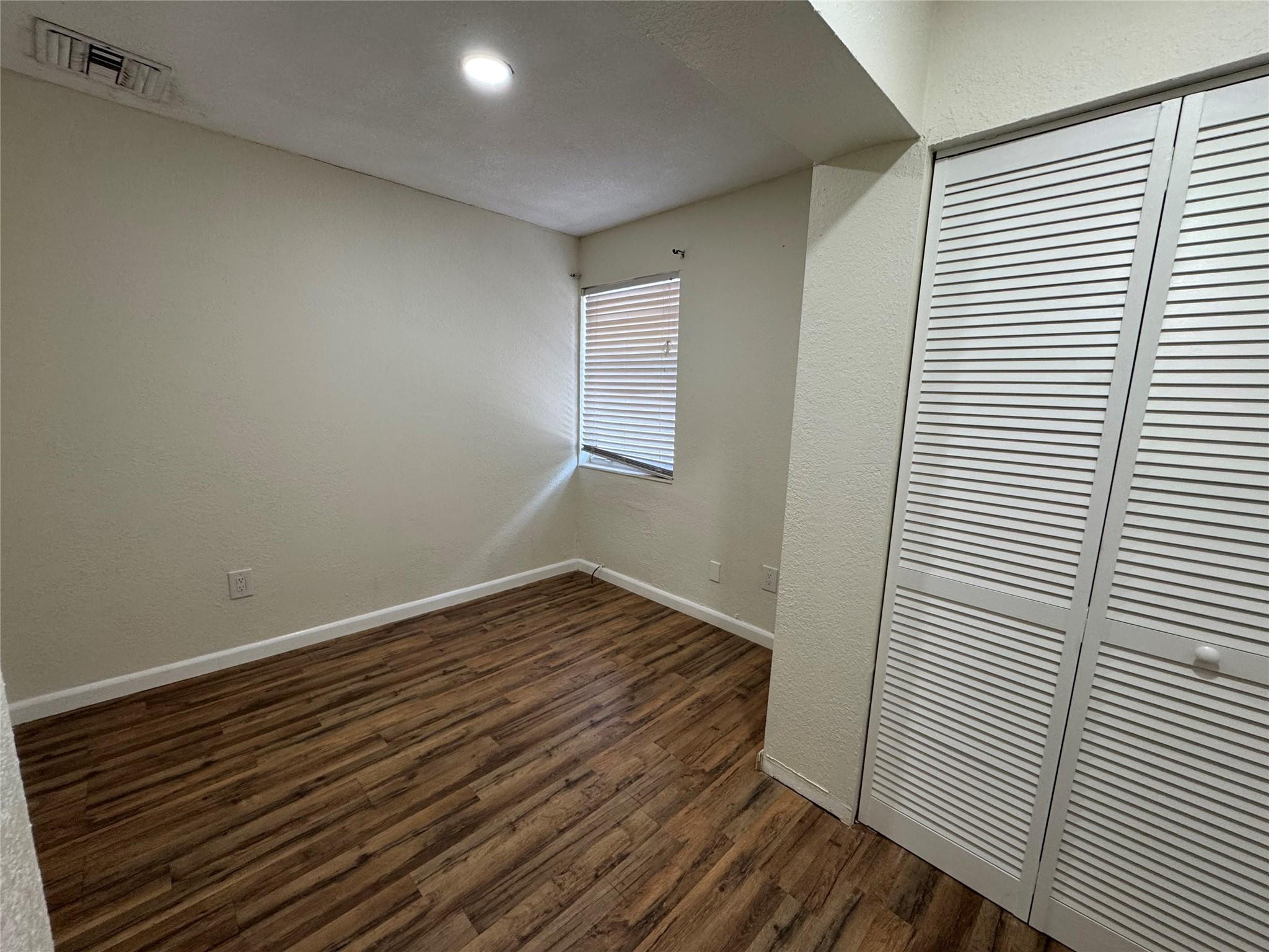 The Cove 32-48 B - Residential Lease