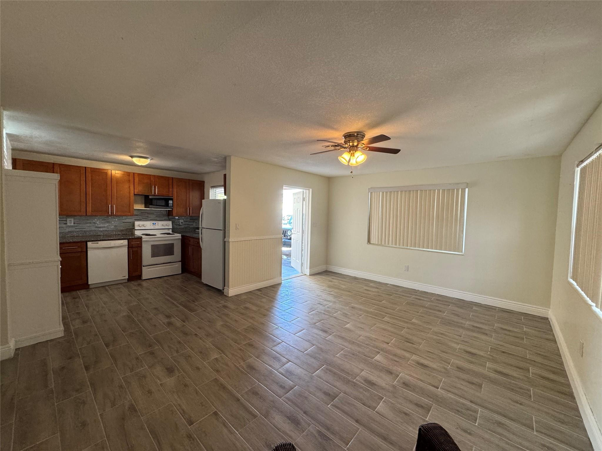 The Cove 32-48 B - Residential Lease