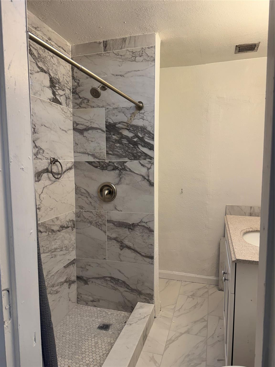 The Cove 32-48 B - Residential Lease