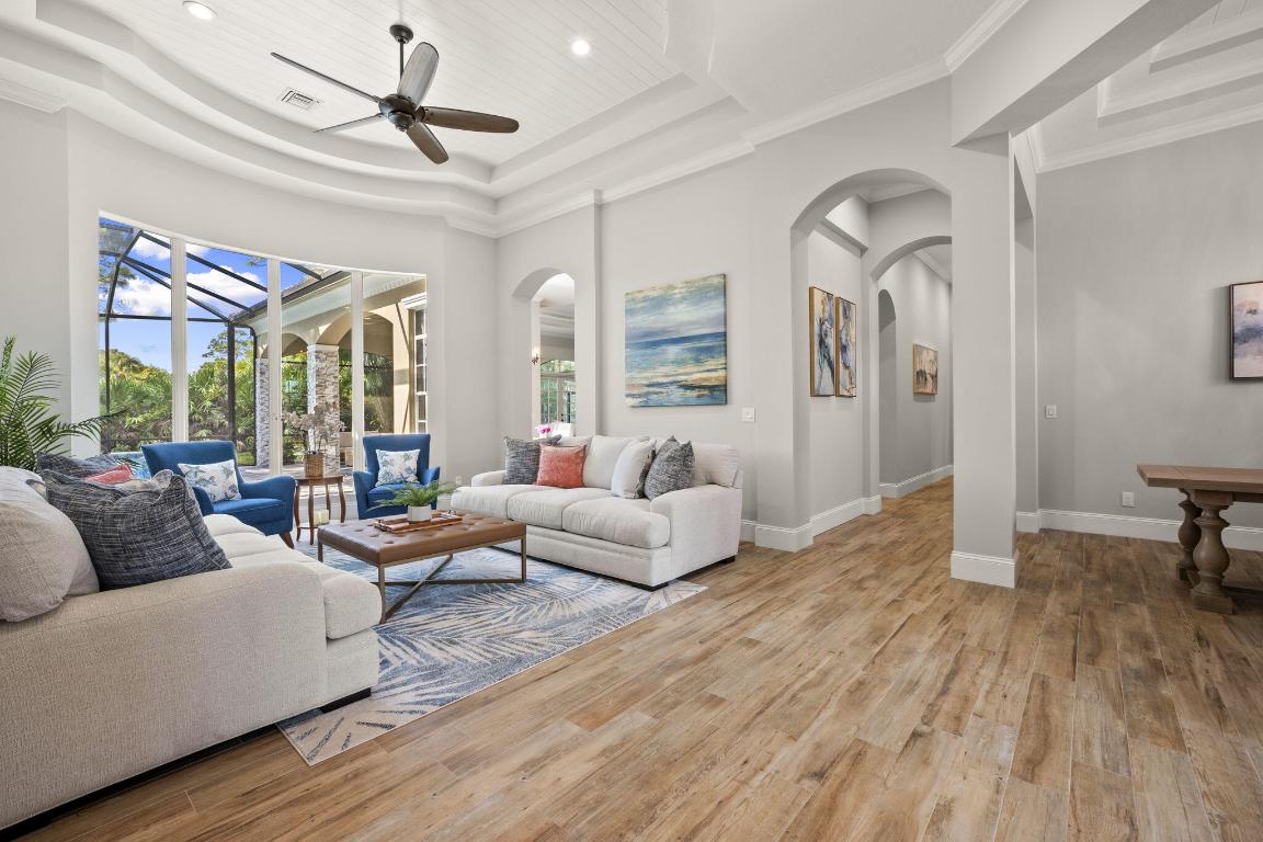 SCARBOROUGH ESTATES - Residential