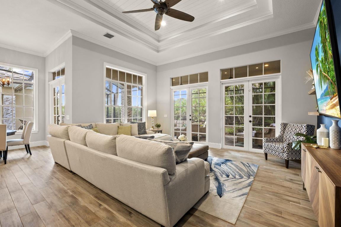 SCARBOROUGH ESTATES - Residential