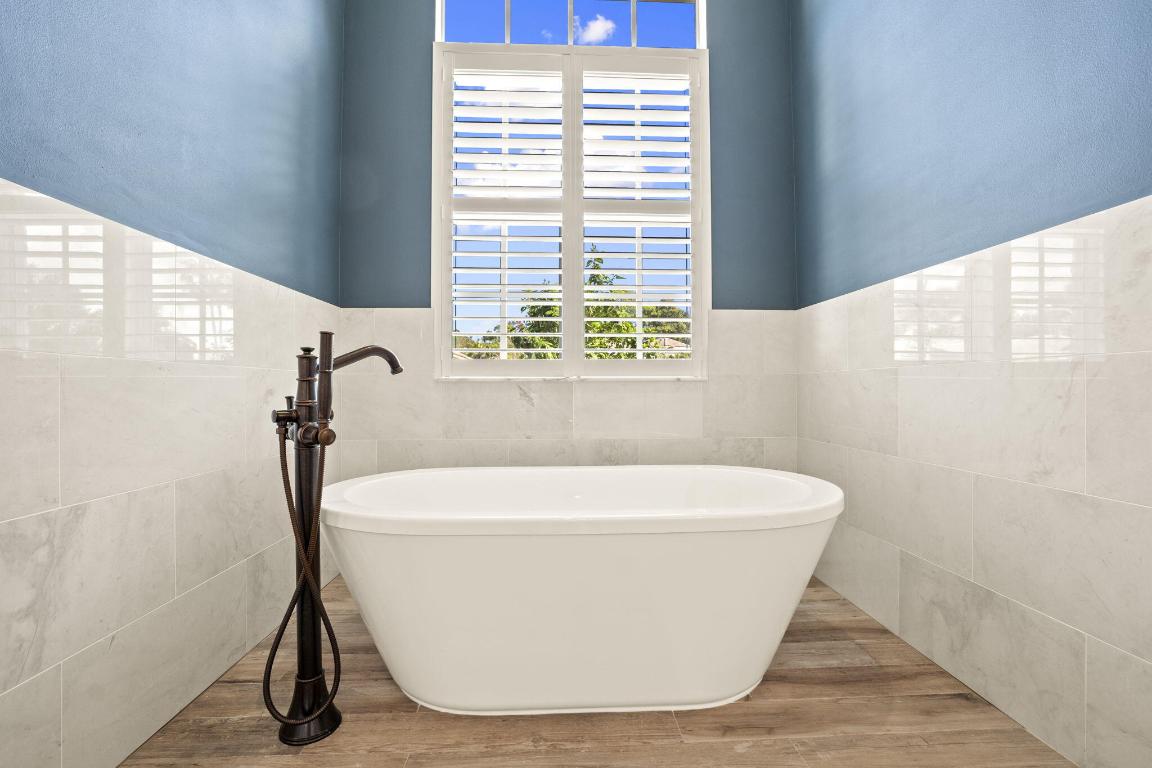 SCARBOROUGH ESTATES - Residential