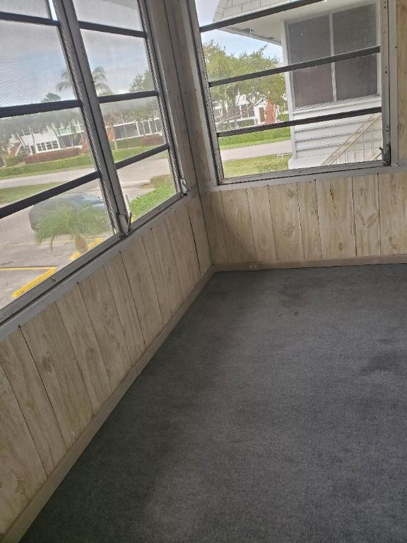 STRATFORD CONDOMINIUM - Residential