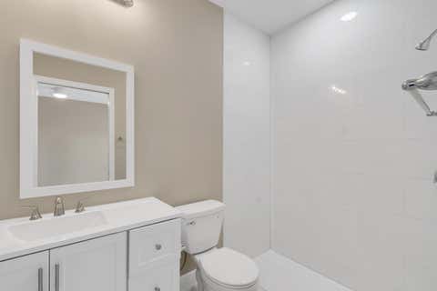 Tiny photo for 920 7th Place, Vero Beach, FL 32962 (MLS # B26053929)