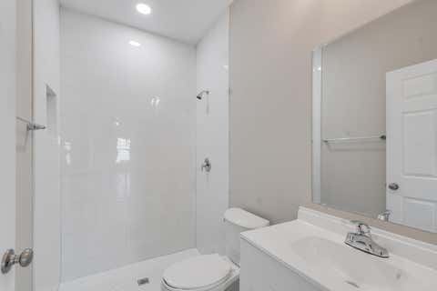 Tiny photo for 920 7th Place, Vero Beach, FL 32962 (MLS # B26053929)
