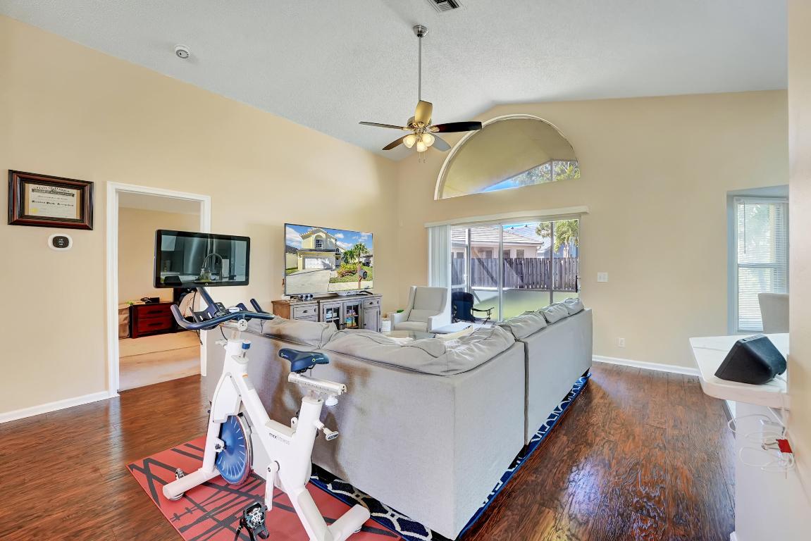 NORMANDY VILLAGE - Residential