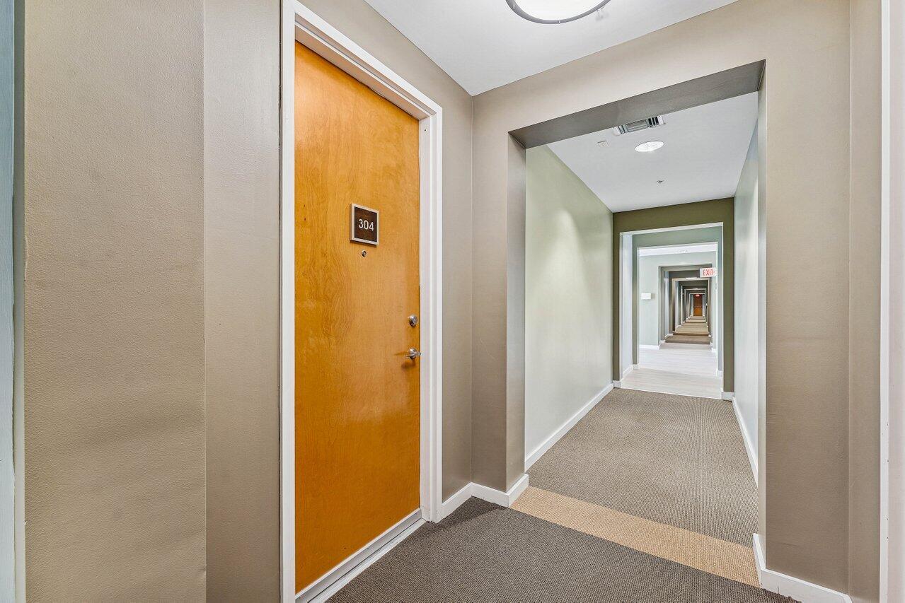 MERIDIAN DELRAY CONDO - Residential