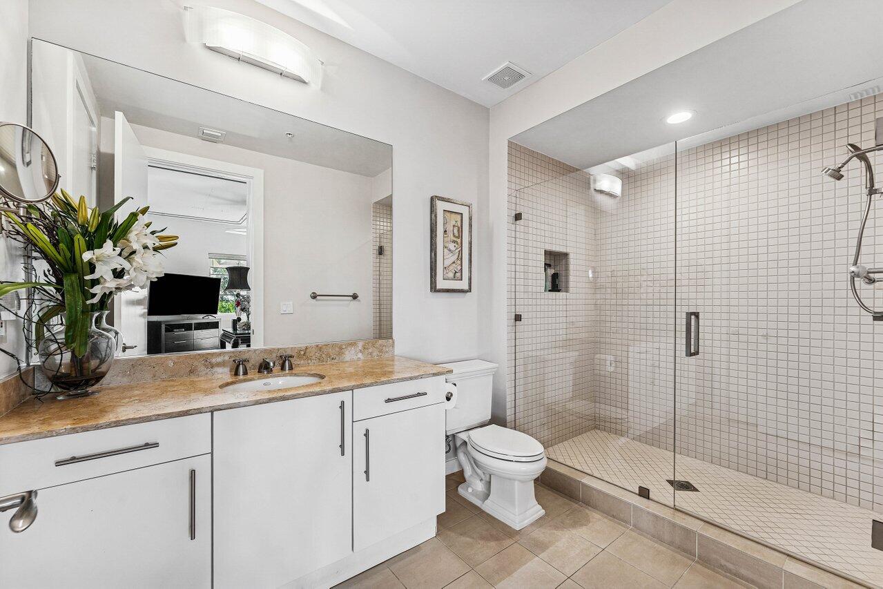 MERIDIAN DELRAY CONDO - Residential