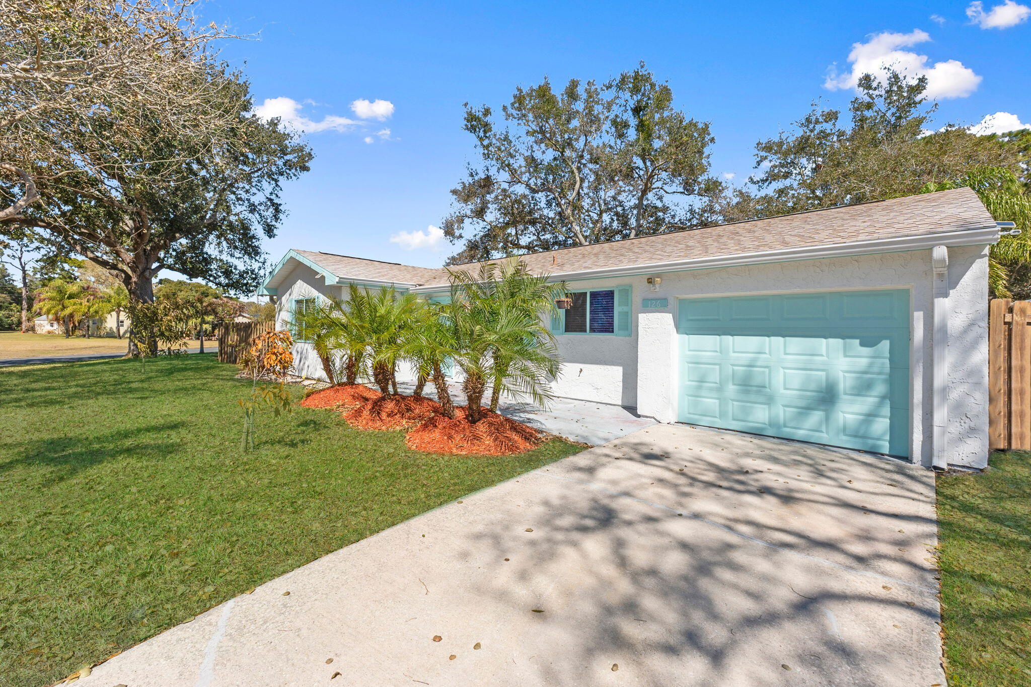 126 Ormond Court, Sebastian, FL, 32958/$265,000 2 126 Ormond Court