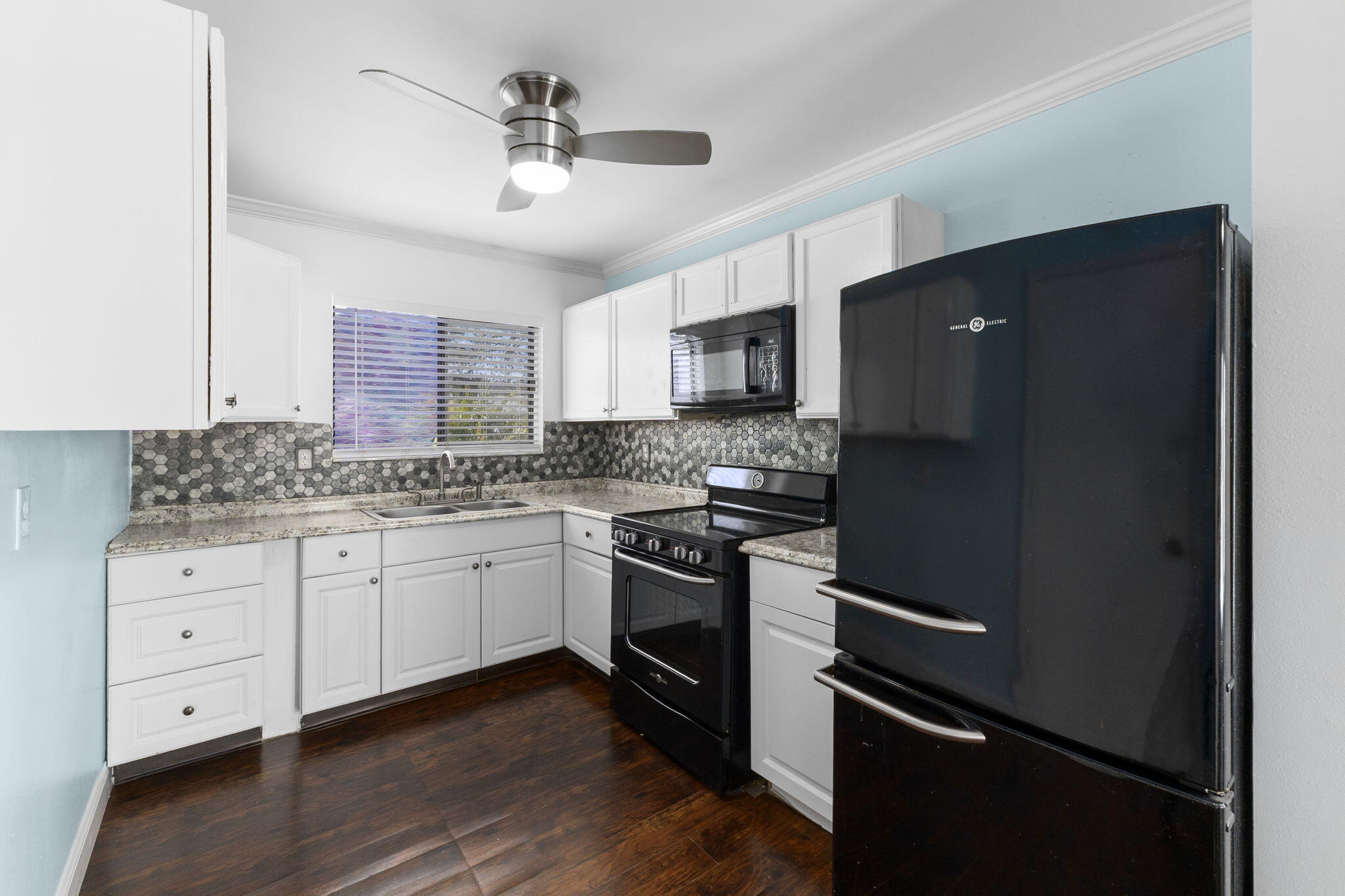 SEBASTIAN HIGHLANDS UNIT 17 - Residential