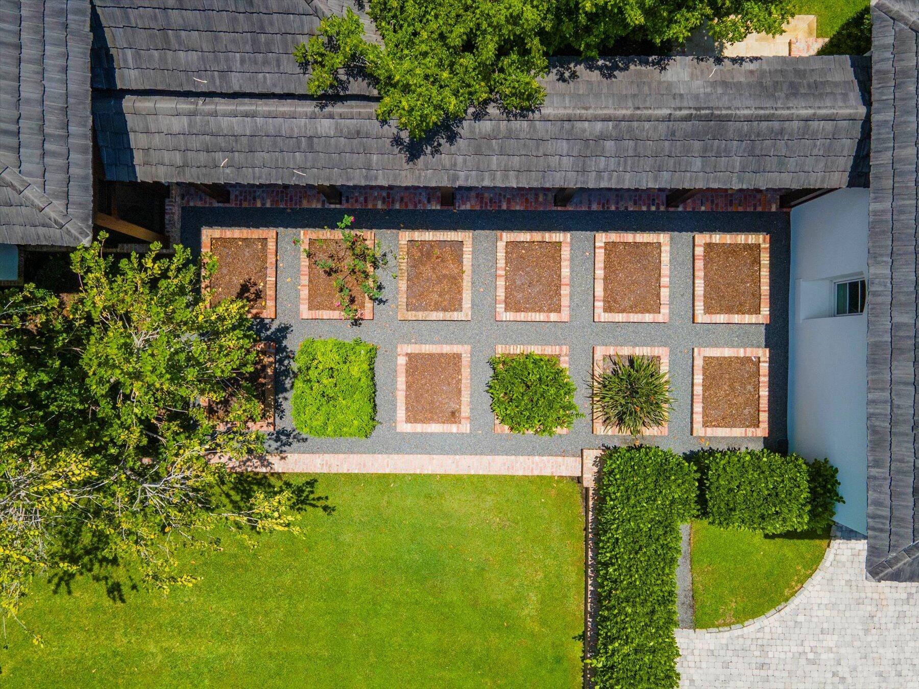 Palm Beach Polo and Count - Residential