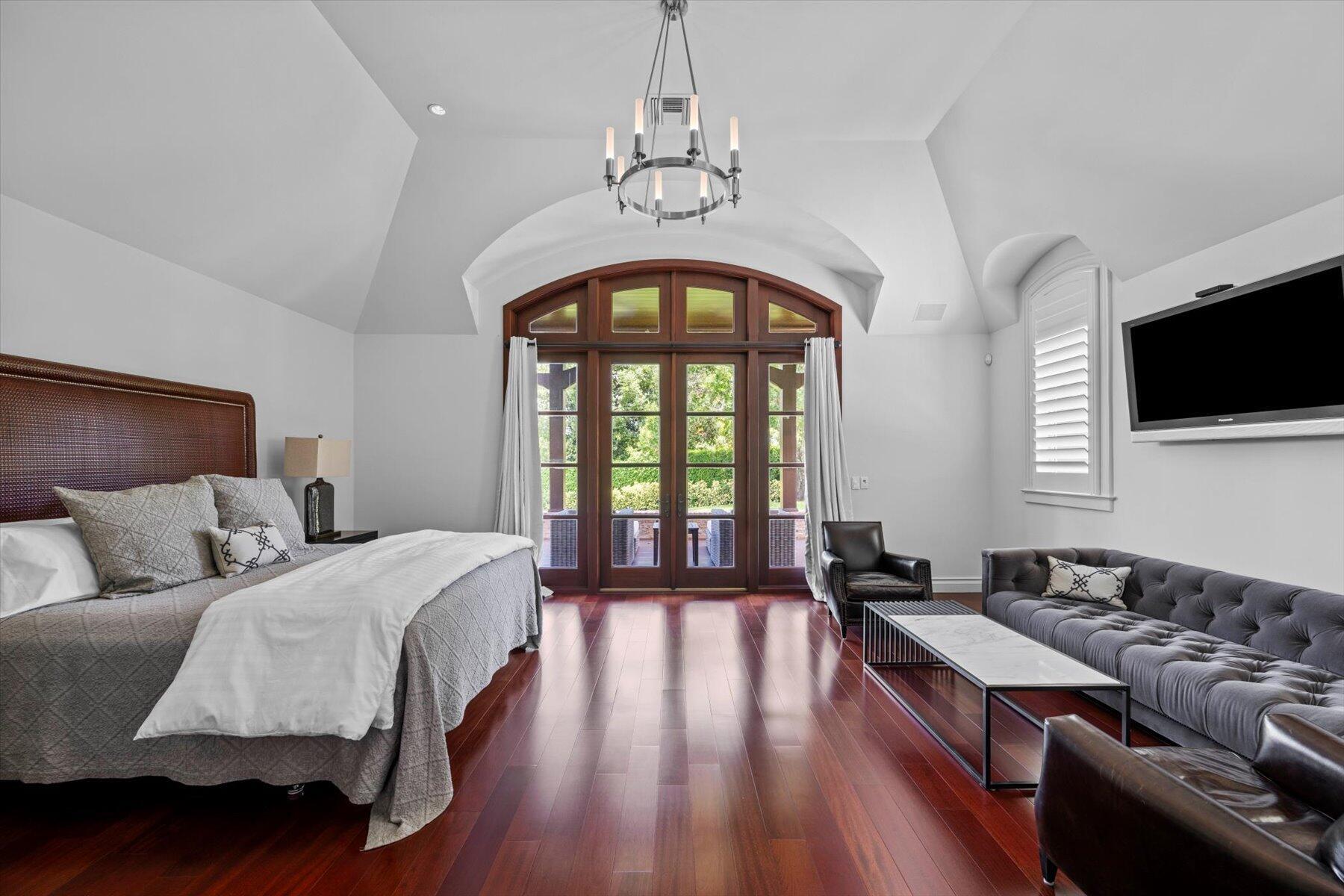 Palm Beach Polo and Count - Residential