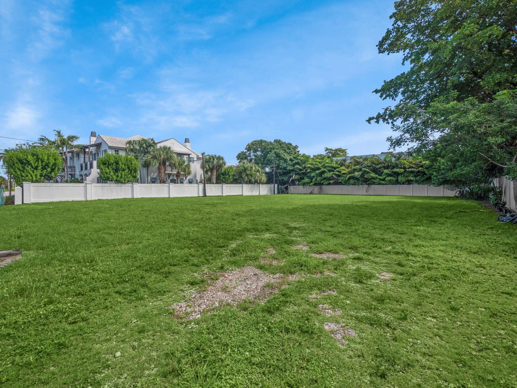 ATLANTICA DELRAY - Residential