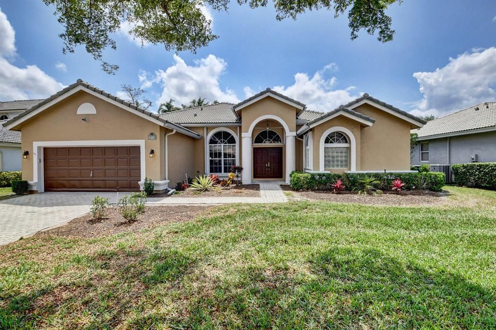 Photo of 22128 Braddock Place, Boca Raton, FL 33428 (MLS # R10710792)