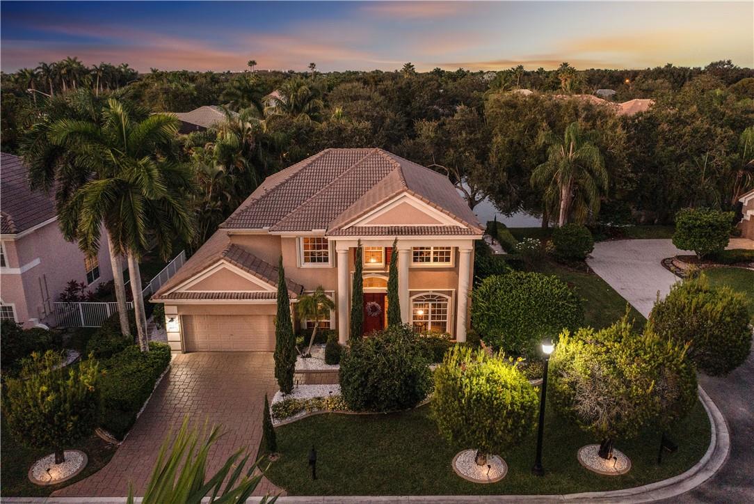 Waters Edge At Parkland - Residential