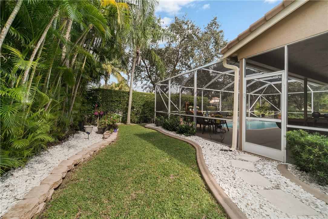 Waters Edge At Parkland - Residential
