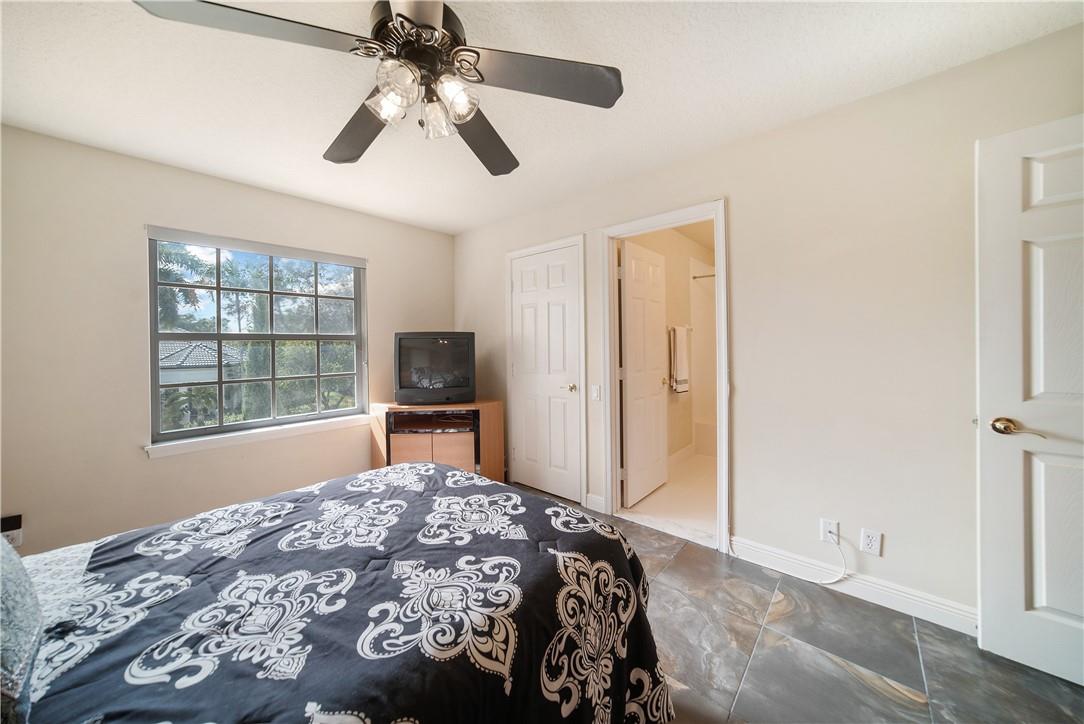 Waters Edge At Parkland - Residential